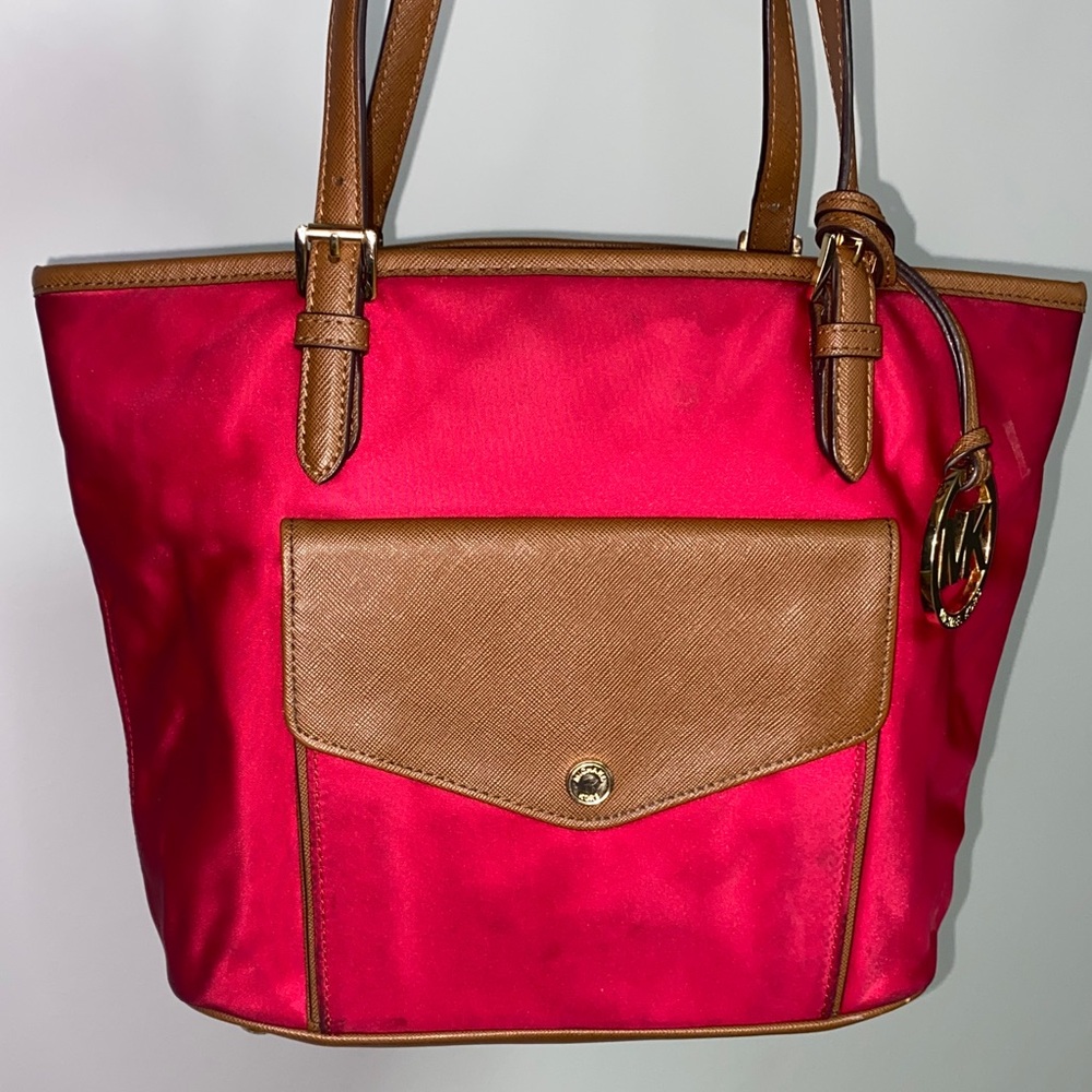 Michael Kors Stylish Red and Tan Women's Tote Bag